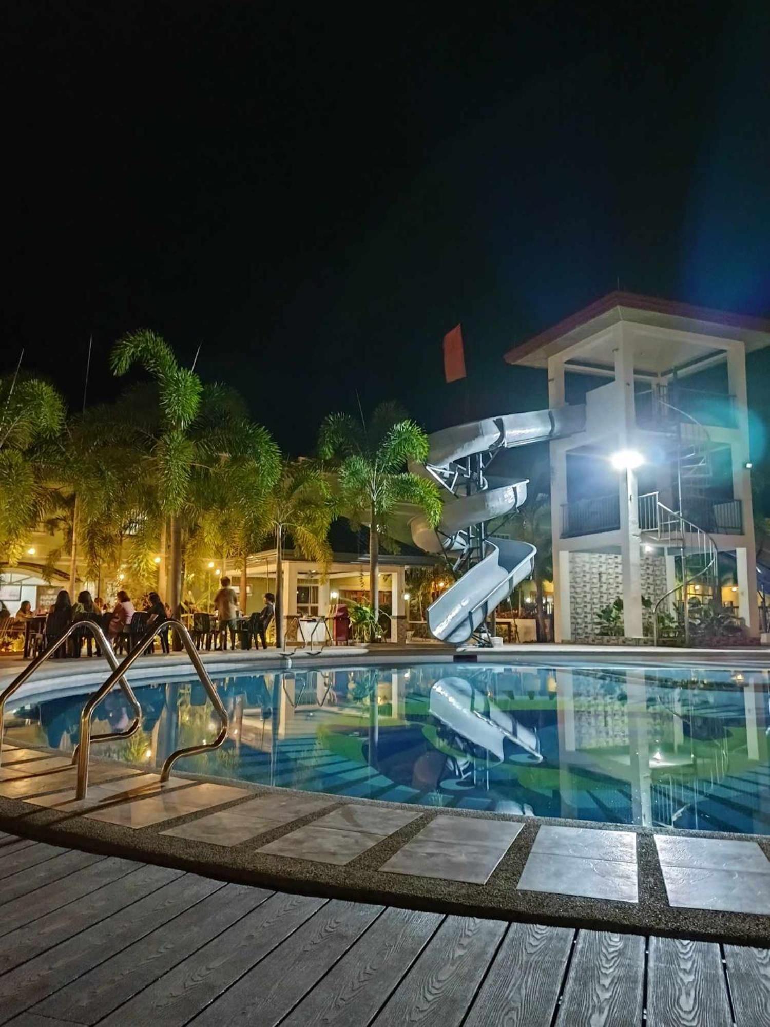 Marand Family Resort Bauang Exterior foto