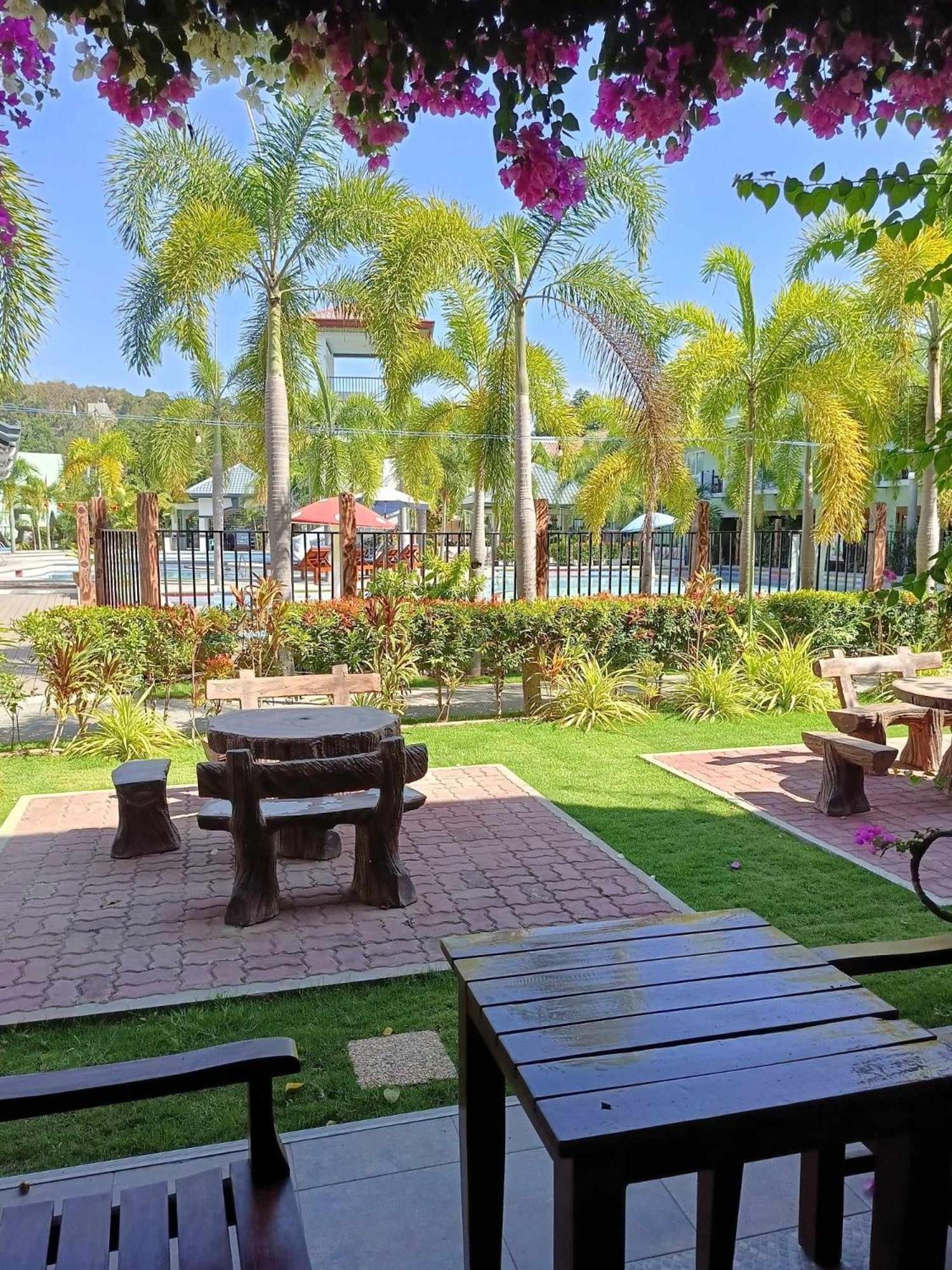 Marand Family Resort Bauang Exterior foto