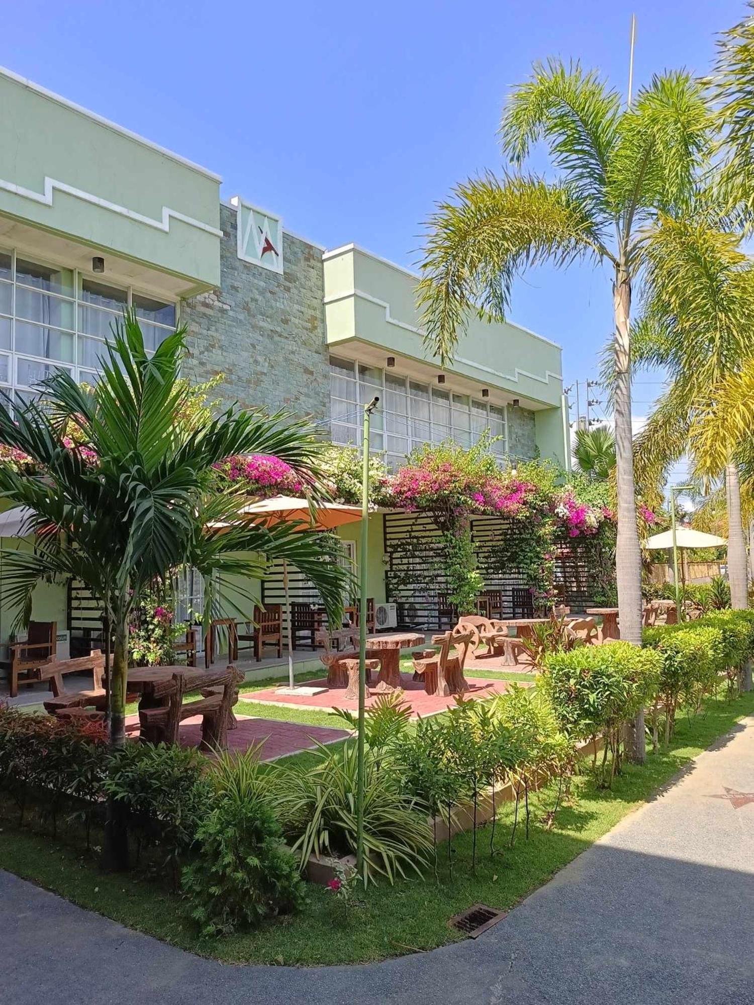Marand Family Resort Bauang Exterior foto